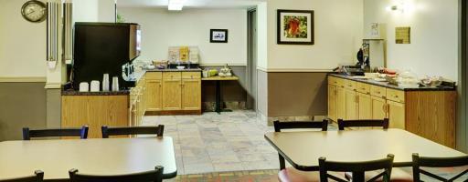 Thompson'S Best Value Inn & Suites Exterior photo