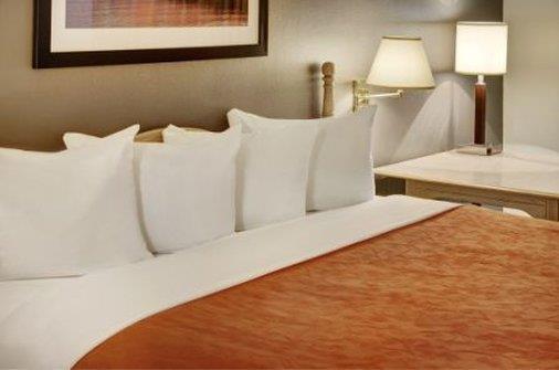 Thompson'S Best Value Inn & Suites Restaurant photo